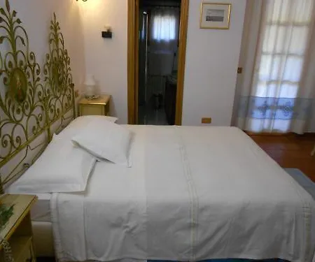 Grazia Deledda 3* Arzachena