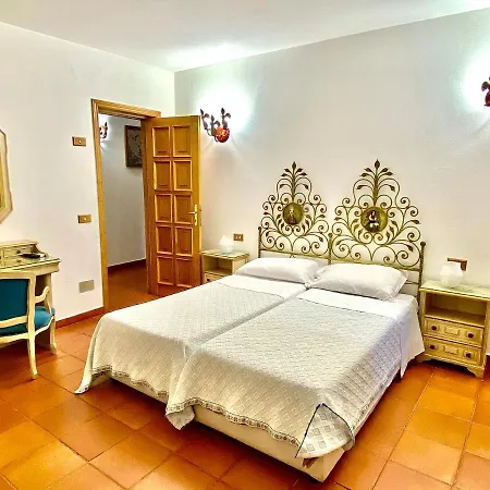 Hotel Grazia Deledda 3*