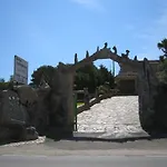 Отель Grazia Deledda 3*