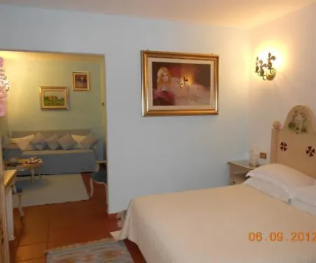 Grazia Deledda 3*