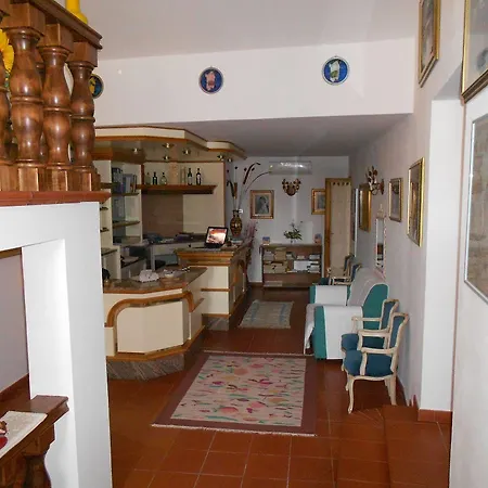 ホテル Grazia Deledda アルツァケーナ