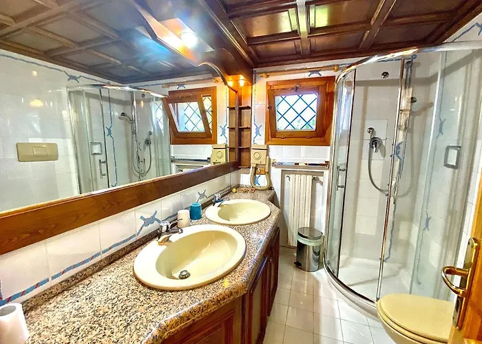 Grazia Deledda أرتْساكينا